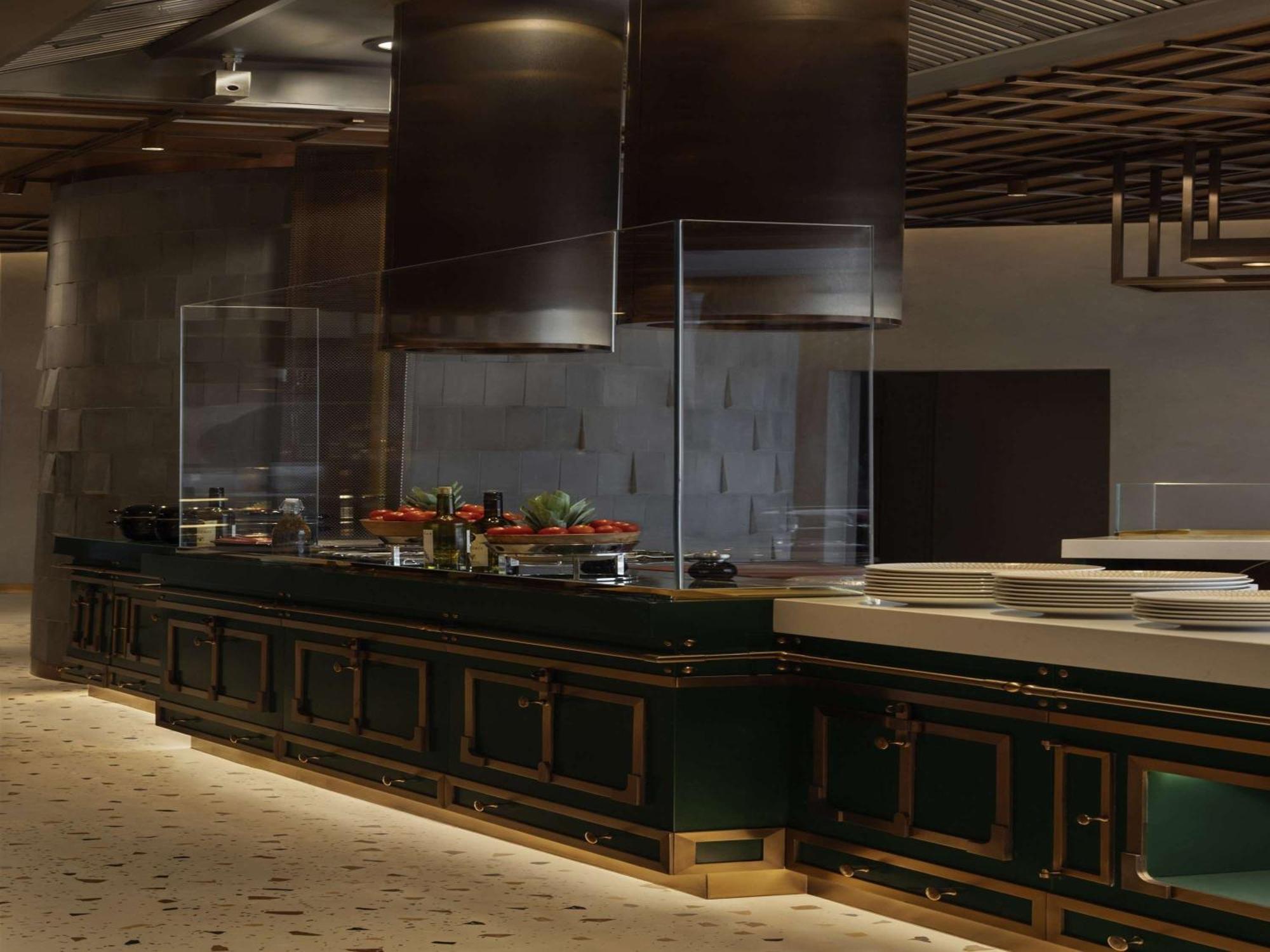 Отель So/ Uptown Дубай Экстерьер фото A rendering of the open kitchen at the restaurant